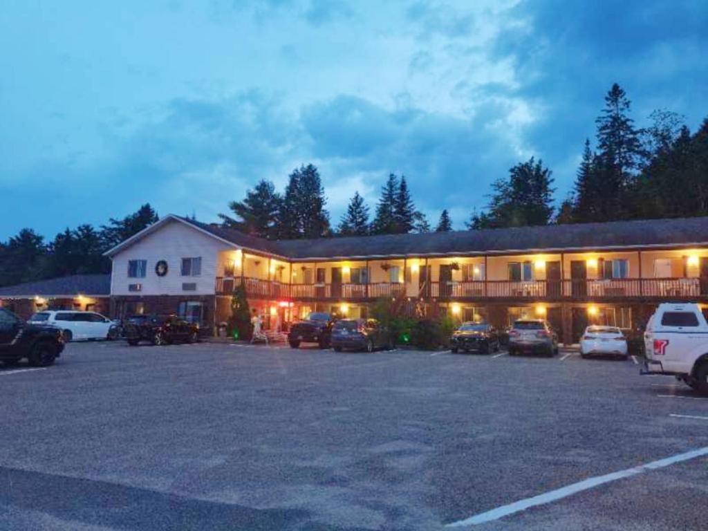 Le Radisson De Motel 2*
